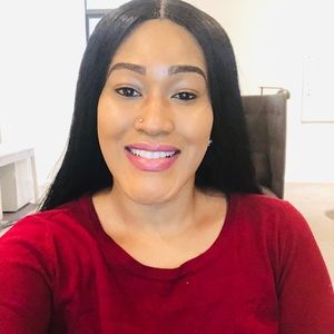 Meet your Posher, Rochelle